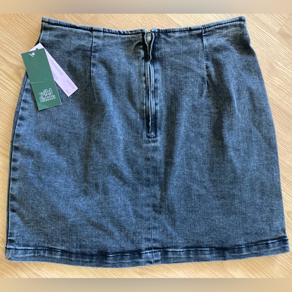 NWT Wild Fable Black Denim Mini Skirt with front zipper 4 S Small